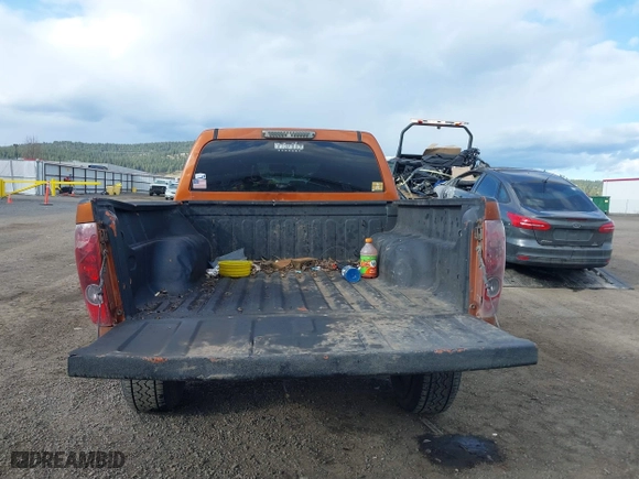 2006 Chevrolet Colorado LT w/2LT with VIN 1GCDT136868305397, listed as a IAAI auction lot 41850924 with 223,031 mi miles. Bid and sale history available at carsss.com. Image 17.