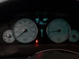 2005 Chrysler 300 C z VIN 2C3JA63H55H119210, wystawiony jako Copart lot #54727045 z przebiegiem 148 202 mil mil oraz Szkoda całkowita • Salvage title. Historia ofert i sprzedaży dostępna na DreamBid. Obrazek 9.