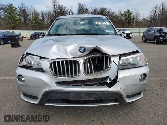 2013 BMW X3 xDrive28i with VIN 5UXWX9C5XD0A30504, listed as a Copart auction lot 53200135 with 52,252 mi miles and Salvage Title. Bid and sale history available at DreamBid. Image 5.