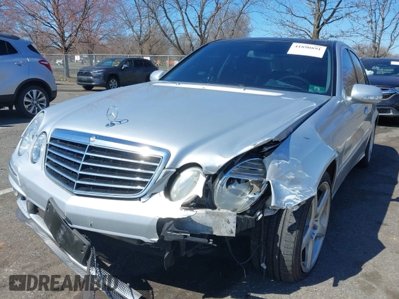 2009 Mercedes-Benz E 350 Luxury z VIN WDBUF87X99B417392, wystawiony jako IAAI lot #41890891 z przebiegiem 172 385 mil mil oraz . Historia ofert i sprzedaży dostępna na DreamBid. Obrazek 6.