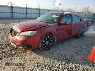 2013 Chrysler 200 Limited with VIN 1C3CCBCG3DN688744, listed as a Copart auction lot 82058314 with 132,135 mi miles and Salvage Title. Bid and sale history available at carsss.com. Image 1.