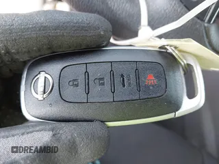 2024 Nissan Sentra S z VIN 3N1AB8BV2RY289474, wystawiony jako IAAI lot #42119543 z przebiegiem 17 576 mil mil oraz . Historia ofert i sprzedaży dostępna na DreamBid. Obrazek 11.
