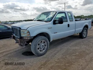 2006 Ford F-250 XL z VIN 1FTSX21P46EC69707, wystawiony jako Copart lot #60047965 z przebiegiem Nie podano mil oraz Szkoda całkowita • Salvage title. Historia ofert i sprzedaży dostępna na DreamBid. Obrazek 1.