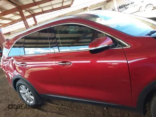 2018 Kia Sorento LX with VIN 5XYPG4A32JG340689, listed as a IAAI auction lot 41717750 with 72,212 mi miles. Bid and sale history available at carsss.com. Image 13.