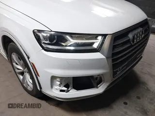 2017 Audi Q7 Premium with VIN WA1AAAF79HD033640, listed as a IAAI auction lot 40968863 with 111,260 mi miles and . Bid and sale history available at DreamBid. Image 6.