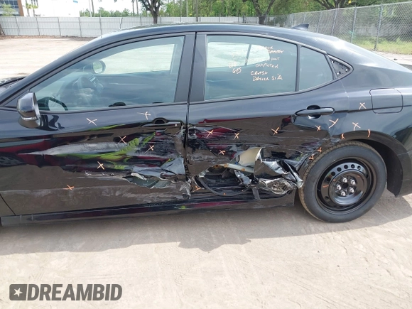 2025 Toyota Camry LE with VIN 4T1DAACK2SU546534, listed as a IAAI auction lot 42202582 with 11,087 mi miles and . Bid and sale history available at DreamBid. Image 6.