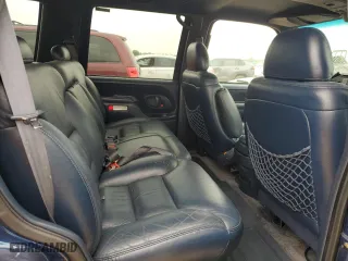 1996 Chevrolet Tahoe Limited with VIN 1GNEC13R3TJ330329, listed as a Copart auction lot 50984595 with 363,240 mi miles and Salvage Title. Bid and sale history available at carsss.com. Image 11.