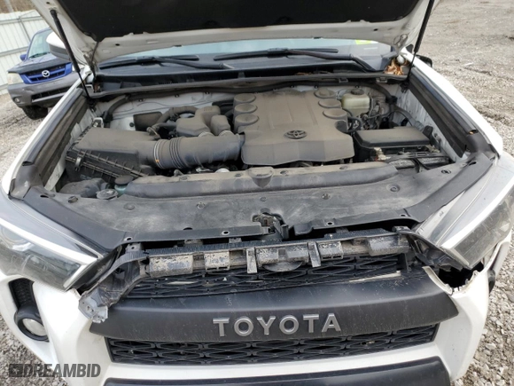 2017 Toyota 4Runner SR5 with VIN JTEBU5JR2H5475036, listed as a Copart auction lot 40812653 with 105,379 mi miles. Bid and sale history available at carsss.com. Image 12.