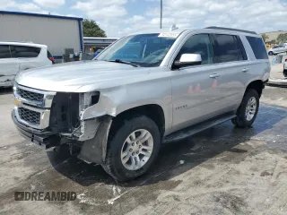 2019 Chevrolet Tahoe LT z VIN 1GNSCBKC9KR208029, wystawiony jako Copart lot #54142555 z przebiegiem 73 800 mil mil oraz Szkoda całkowita • Salvage title. Historia ofert i sprzedaży dostępna na DreamBid. Obrazek 1.