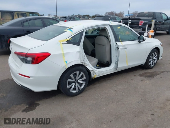 2024 Honda Civic LX z VIN 2HGFE2F20RH543598, wystawiony jako IAAI lot #41646520 z przebiegiem 18 923 mil mil oraz . Historia ofert i sprzedaży dostępna na DreamBid. Obrazek 4.