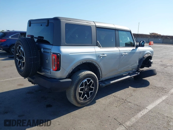 2023 Ford Bronco with VIN 1FMDE5DH5PLA98754, listed as a IAAI auction lot 42671959 with 36,257 mi miles and . Bid and sale history available at DreamBid. Image 4.