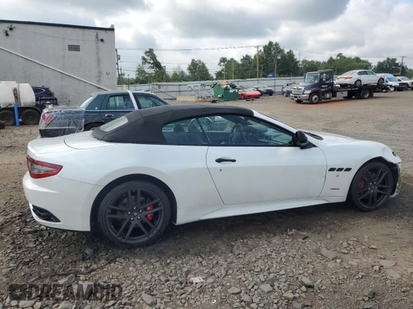 2015 Maserati GranTurismo Sport with VIN ZAM45VMA7F0129599, listed as a Copart auction lot 62089003 with 17,113 mi miles and . Bid and sale history available at DreamBid. Image 3.