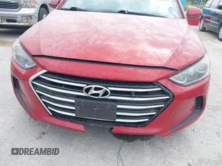 2017 Hyundai Elantra Limited z VIN 5NPD84LF5HH034290, wystawiony jako IAAI lot #42022821 z przebiegiem 186 046 mil mil oraz . Historia ofert i sprzedaży dostępna na DreamBid. Obrazek 6.