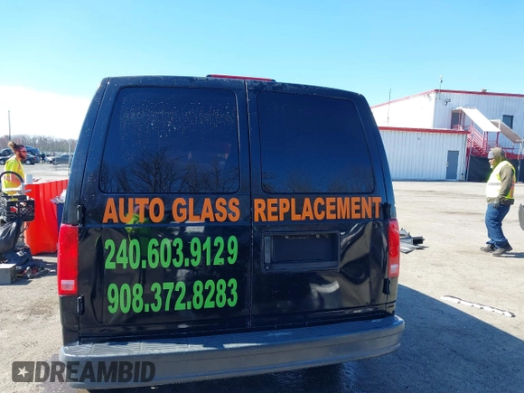 2004 Chevrolet Astro Cargo with VIN 1GCDM19X04B123352, listed as a IAAI auction lot 41879842 with 197,916 mi miles. Bid and sale history available at carsss.com. Image 16.
