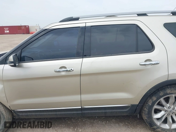 2011 Ford Explorer Limited с VIN 1FMHK7F83BGA79835, выставлен на аукционе IAAI как лот 41944163 с пробегом 227 182 миль миль и . История ставок и продаж доступна на DreamBid. Изображение 14.