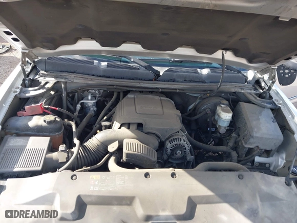 2012 Chevrolet Silverado 1500 LT with VIN 3GCPCSE05CG180389, listed as a IAAI auction lot 41880516 with 113,843 mi miles. Bid and sale history available at carsss.com. Image 10.