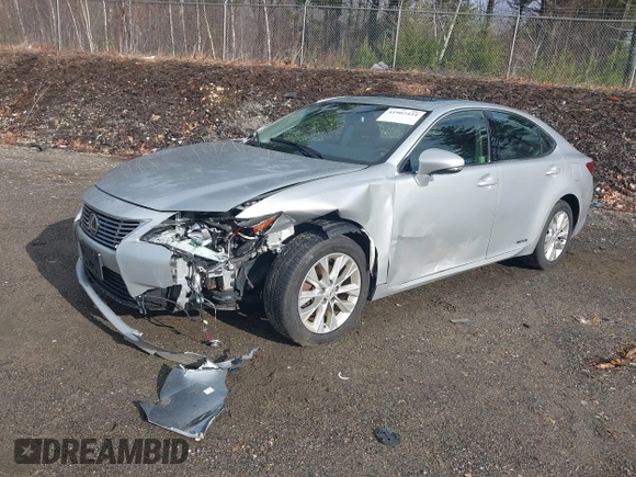 2013 Lexus ES 300h Hybrid with VIN JTHBW1GG1D2002302, listed as a IAAI auction lot 41902424 with 104,020 mi miles. Bid and sale history available at carsss.com. Image 17.