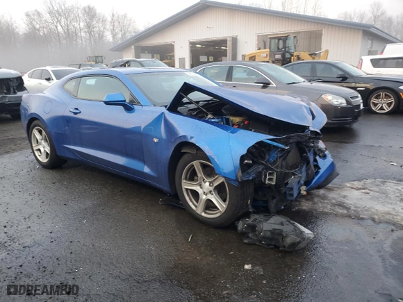 2018 Chevrolet Camaro 1LT with VIN 1G1FB1RS8J0133842, listed as a Copart auction lot 46026325 with 66,274 mi miles and Salvage Title. Bid and sale history available at carsss.com. Image 4.