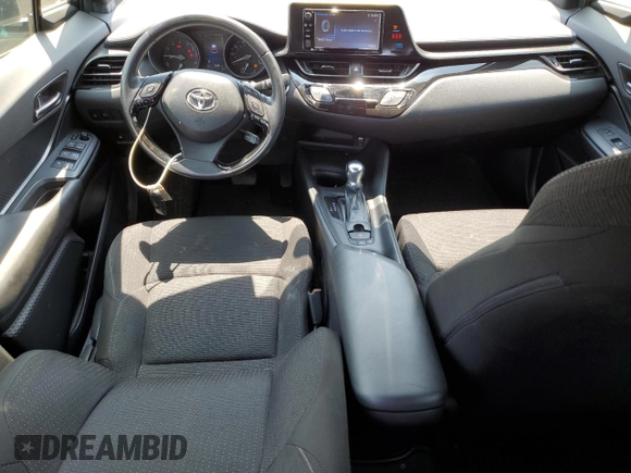 2018 Toyota C-HR XLE z VIN JTNKHMBX2J1005811, wystawiony jako Copart lot #59162315 z przebiegiem 35 191 mil mil oraz Szkoda całkowita • Salvage title. Historia ofert i sprzedaży dostępna na DreamBid. Obrazek 8.