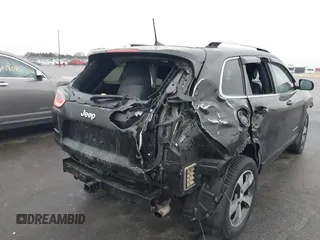 2019 Jeep Cherokee Limited with VIN 1C4PJMDX7KD418271, listed as a IAAI auction lot 41679371 with 53,914 mi miles. Bid and sale history available at carsss.com. Image 6.