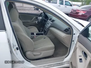 2007 Toyota Camry CE with VIN 4T1BE46K77U639534, listed as a IAAI auction lot 42094440 with 172,318 mi miles and . Bid and sale history available at DreamBid. Image 5.
