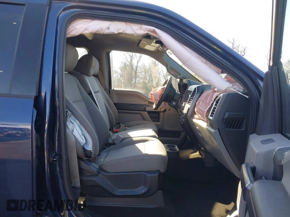 2018 Ford Super Duty F-250 SRW XL with VIN 1FT7W2B65JEB80445, listed as a IAAI auction lot 41320771 with 84,832 mi miles. Bid and sale history available at carsss.com. Image 5.