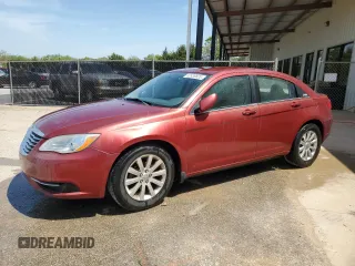 2012 Chrysler 200 Touring with VIN 1C3CCBBB8CN137326, listed as a Copart auction lot 52939825 with 215,879 mi miles and Clean Title. Bid and sale history available at carsss.com. Image 1.