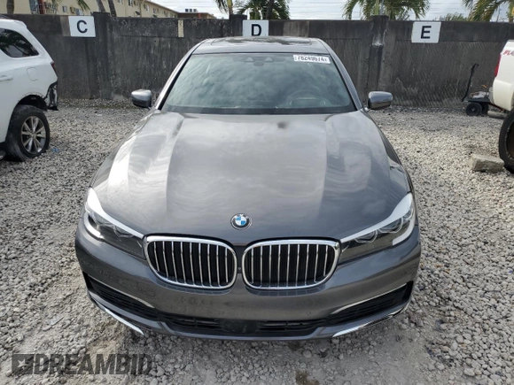 2017 BMW 7 Series 740e xDrive iPerformance with VIN WBA7J2C38HG497702, listed as a Copart auction lot 78249674 with 32,068 mi miles and Clean Title. Bid and sale history available at carsss.com. Image 5.