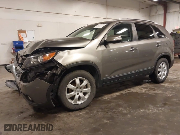 2013 Kia Sorento LX with VIN 5XYKT3A66DG381650, listed as a IAAI auction lot 42400630 with 182,333 mi miles and . Bid and sale history available at DreamBid. Image 21.