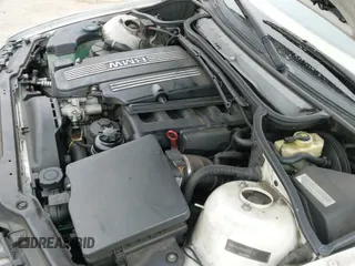 2004 BMW 3 Series 325i с VIN WBAAZ33444KP85964, выставлен на аукционе IAAI как лот 42024989 с пробегом 165 813 миль миль и . История ставок и продаж доступна на DreamBid. Изображение 13.