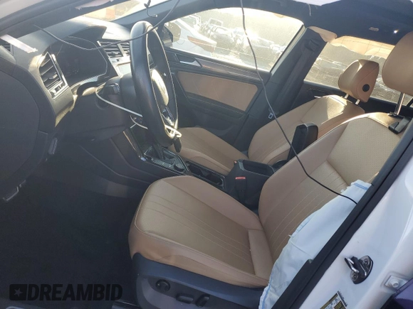 2023 Volkswagen Tiguan SE R-Line Black with VIN 3VV8B7AX5PM127059, listed as a Copart auction lot 49730495 with 33,068 mi miles and Salvage Title. Bid and sale history available at DreamBid. Image 7.