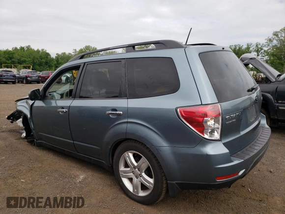 2010 Subaru Forester X Premium with VIN JF2SH6CCXAH736488, listed as a Copart auction lot 61040815 with 61,823 mi miles and Salvage title. Bid and sale history available at DreamBid. Image 2.