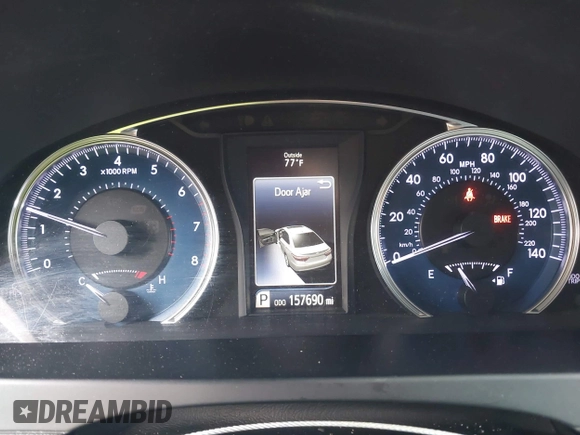 2016 Toyota Camry XLE with VIN 4T4BF1FK4GR553373, listed as a IAAI auction lot 41776384 with 157,690 mi miles. Bid and sale history available at carsss.com. Image 7.