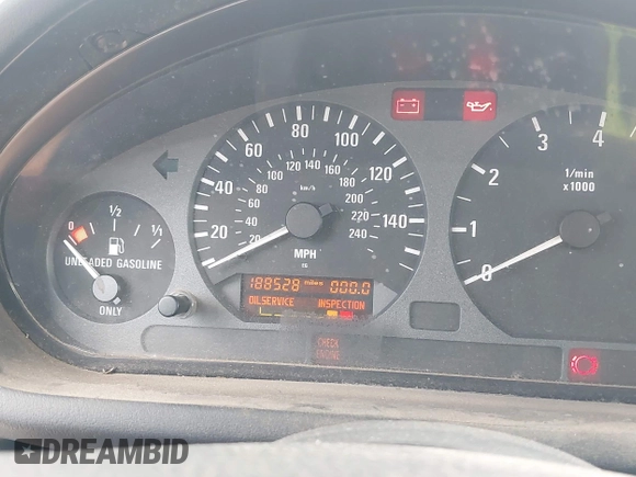 1996 BMW 3 Series Z3 1.9 z VIN 4USCH7323TLB72065, wystawiony jako IAAI lot #42638244 z przebiegiem 188 528 mil mil oraz . Historia ofert i sprzedaży dostępna na DreamBid. Obrazek 7.