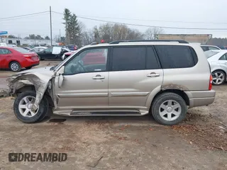 2003 Suzuki XL-7 Touring with VIN JS3TX92V334115616, listed as a IAAI auction lot 40899791 with 154,521 mi miles. Bid and sale history available at carsss.com. Image 15.