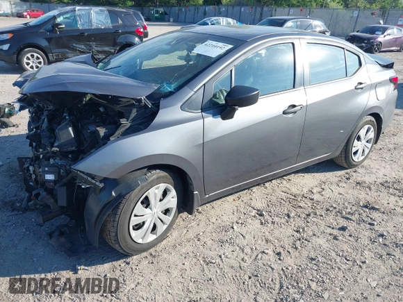 2020 Nissan Versa S z VIN 3N1CN8DV1LL834727, wystawiony jako IAAI lot #42210192 z przebiegiem 83 630 mil mil oraz . Historia ofert i sprzedaży dostępna na DreamBid. Obrazek 18.