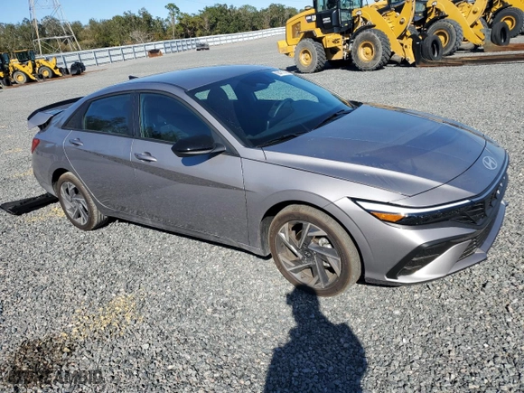 2025 Hyundai Elantra SEL Sport with VIN KMHLM4DG3SU897967, listed as a Copart auction lot 45960135 with 1,397 mi miles and Salvage Title. Bid and sale history available at carsss.com. Image 4.