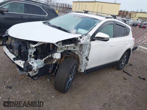 2018 Toyota RAV4 XLE with VIN 2T3WFREV5JW514361, listed as a IAAI auction lot 41286773 with 88,099 mi miles. Bid and sale history available at carsss.com. Image 2.