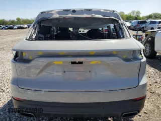 2020 Porsche Cayenne z VIN WP1AA2AY5LDA07202, wystawiony jako Copart lot #53553675 z przebiegiem 40 753 mil mil oraz Szkoda całkowita • Salvage title. Historia ofert i sprzedaży dostępna na DreamBid. Obrazek 6.