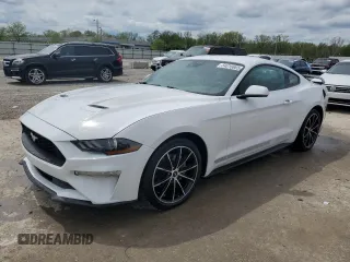 2021 Ford Mustang EcoBoost z VIN 1FA6P8TH7M5141555, wystawiony jako Copart lot #54016865 z przebiegiem 21 548 mil mil oraz Szkoda całkowita • Salvage title. Historia ofert i sprzedaży dostępna na DreamBid. Obrazek 1.