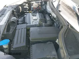 2017 Volkswagen Tiguan S с VIN WVGBV7AX1HK007484, выставлен на аукционе IAAI как лот 42864381 с пробегом 113 001 миль миль и . История ставок и продаж доступна на DreamBid. Изображение 19.