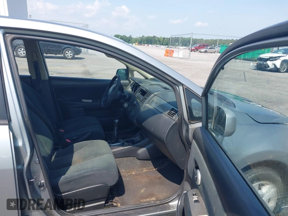 2011 Nissan Versa S with VIN 3N1BC1AP6BL391682, listed as a IAAI auction lot 42228389 with 219,572 mi miles and . Bid and sale history available at DreamBid. Image 5.