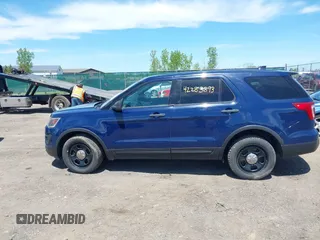 2017 Ford Police Interceptor Utility with VIN 1FM5K8AT1HGC07504, listed as a IAAI auction lot 42283893 with 137,956 mi miles and . Bid and sale history available at DreamBid. Image 14.