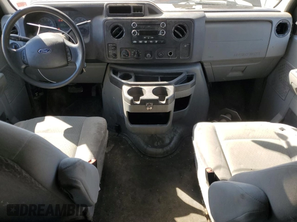 2011 Ford Econoline Passenger XL с VIN 1FBSS3BL6BDA33886, выставлен на аукционе Copart как лот 50707745 с пробегом 237 217 миль миль и Чистый • Clean title. История ставок и продаж доступна на DreamBid. Изображение 8.