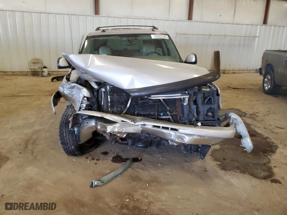 2005 Chevrolet Suburban LT with VIN 1GNFK16Z95J147118, listed as a Copart auction lot 50602885 with 0 mi miles and Salvage Title. Bid and sale history available at carsss.com. Image 5.