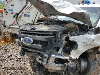 2020 Ford F-350 XL with VIN 1FD8W3HT3LED87955, listed as a Copart auction lot 57363303 with Not provided miles and Salvage title. Bid and sale history available at DreamBid. Image 5.