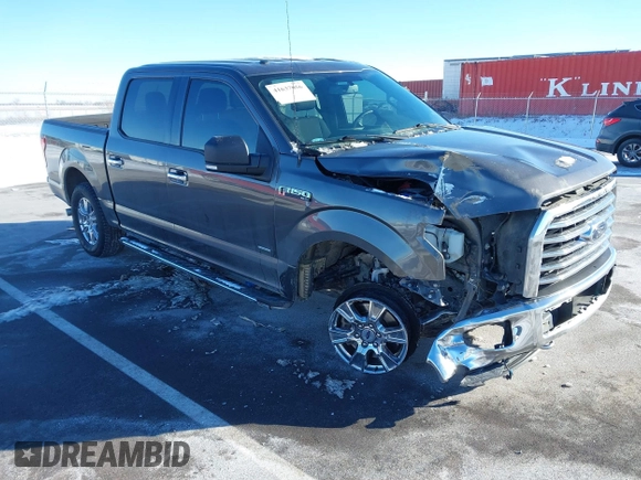 2015 Ford F-150 XLT with VIN 1FTEW1EG5FKF22006, listed as a IAAI auction lot 41637056 with 112,235 mi miles. Bid and sale history available at carsss.com. Image 1.