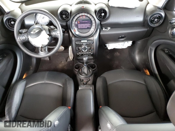 2016 MINI Countryman S z VIN WMWZC3C57GWT08472, wystawiony jako Copart lot #49286315 z przebiegiem 70 378 mil mil oraz Szkoda całkowita • Salvage title. Historia ofert i sprzedaży dostępna na DreamBid. Obrazek 8.