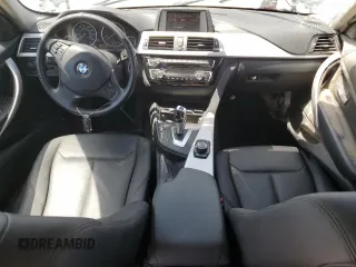 2018 BMW 3 Series 320i xDrive with VIN WBA8A3C52JA494542, listed as a Copart auction lot 52890895 with 80,528 mi miles and Clean Title. Bid and sale history available at carsss.com. Image 8.