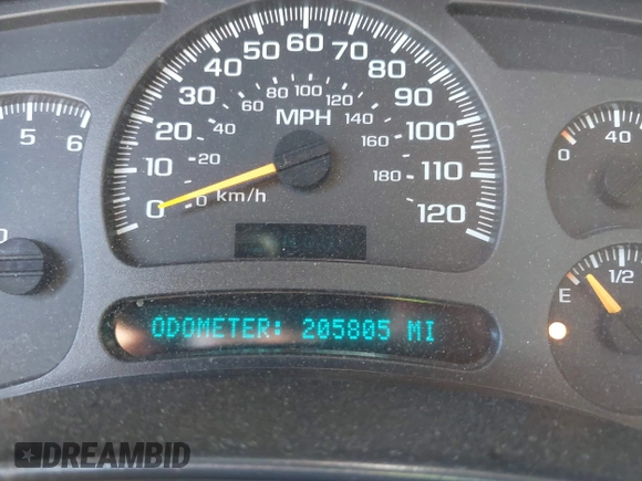 2003 Chevrolet Tahoe LS z VIN 1GNEC13T53J331221, wystawiony jako IAAI lot #42422243 z przebiegiem Nie podano mil oraz . Historia ofert i sprzedaży dostępna na DreamBid. Obrazek 16.
